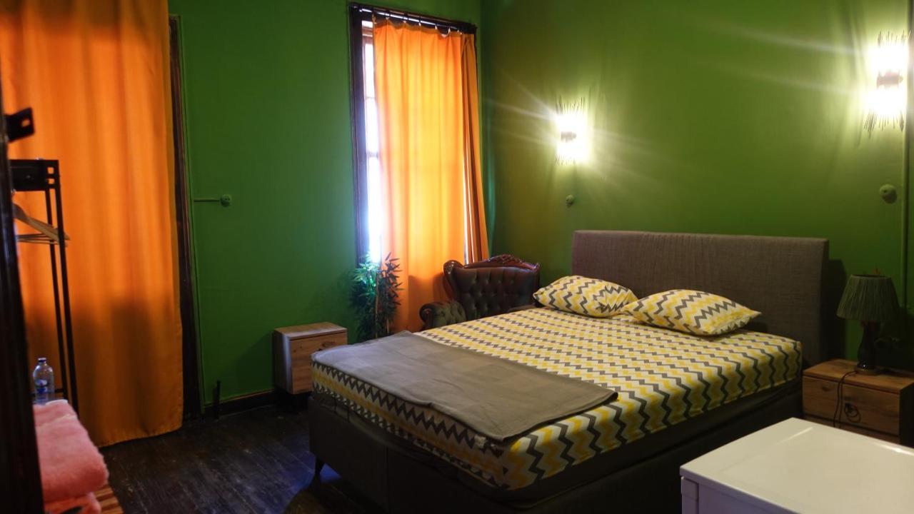 Titan House Pansiyon İzmir Dış mekan fotoğraf