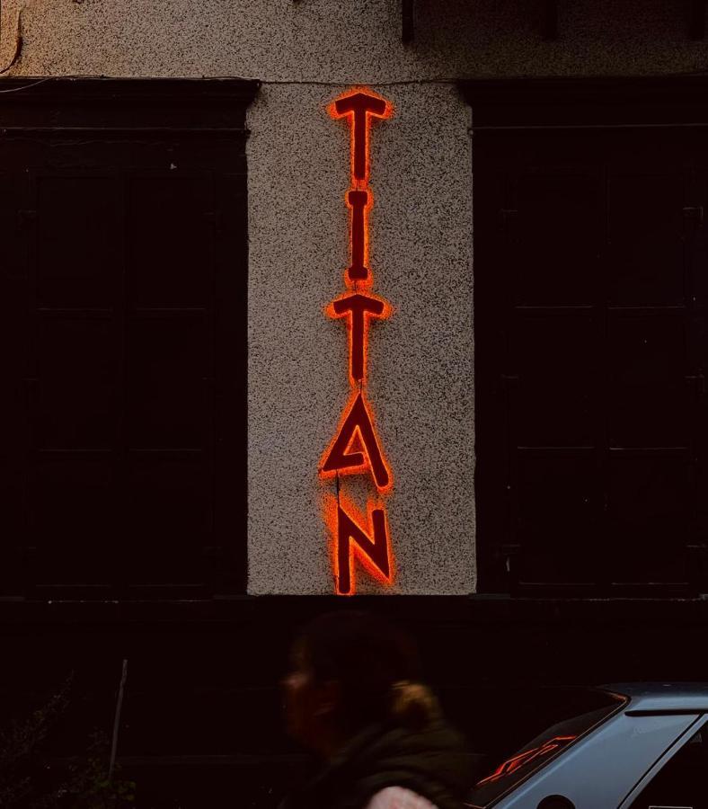 Titan House Pansiyon İzmir Dış mekan fotoğraf