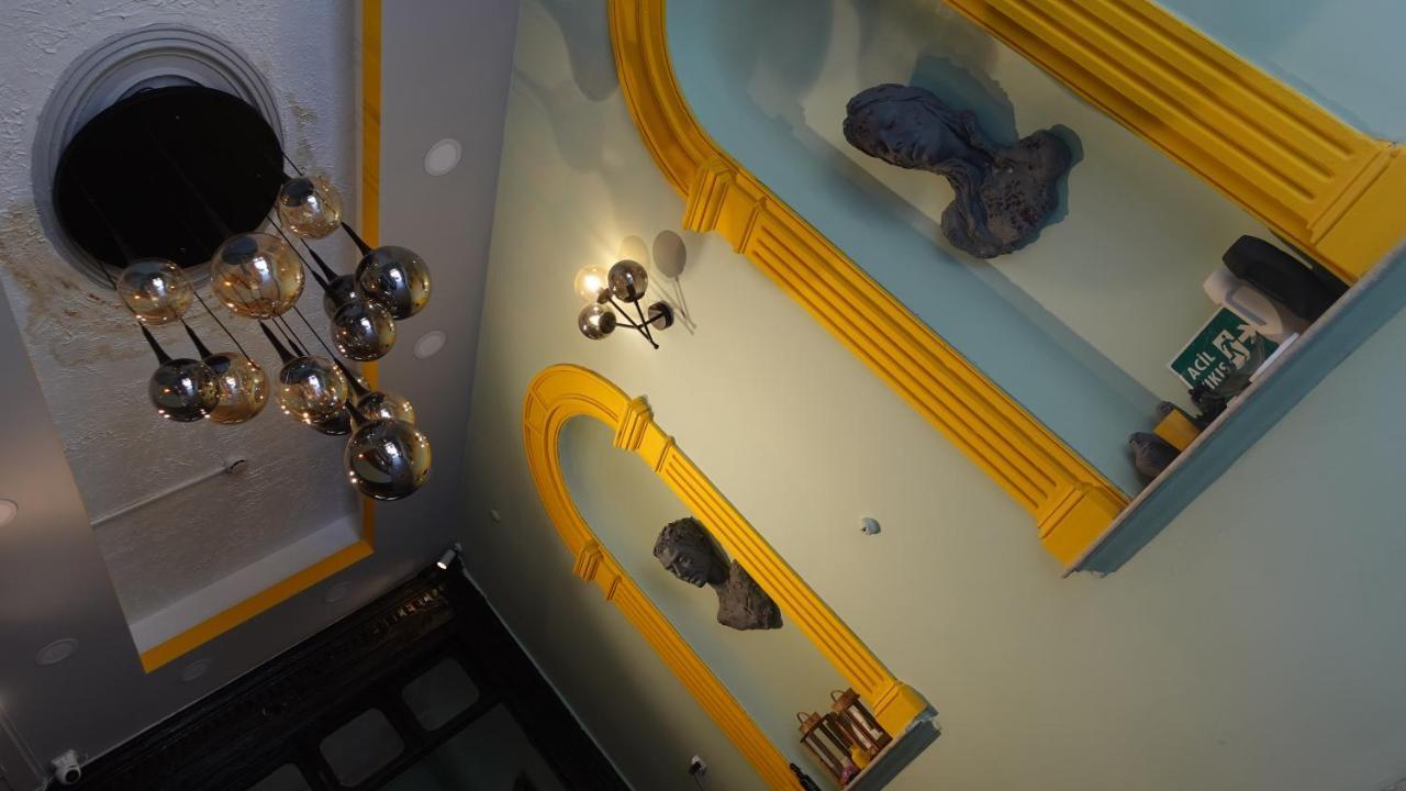 Titan House Pansiyon İzmir Dış mekan fotoğraf